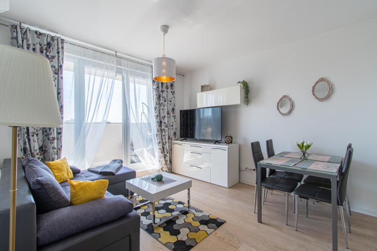 Flexible Selfcheckins 32 - Zagreb - Garage - Electric Vehicle Ccharger - Big Loggia - New - Apartments Repinc 32 エクステリア 写真