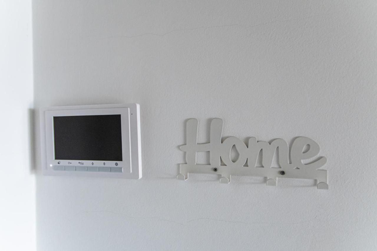 Flexible Selfcheckins 32 - Zagreb - Garage - Electric Vehicle Ccharger - Big Loggia - New - Apartments Repinc 32 エクステリア 写真